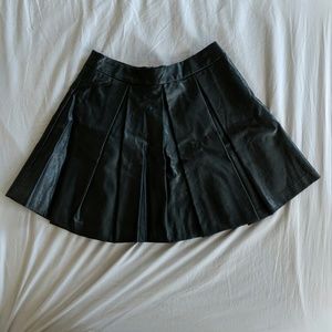 Pleated Faux Leather Skirt (XS)